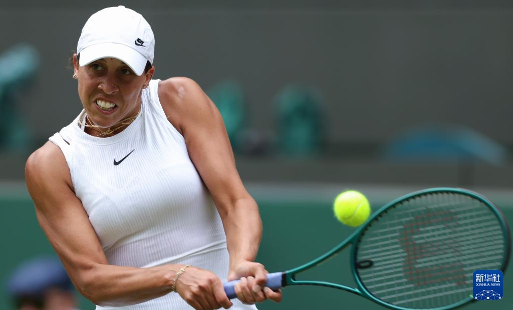 轻球员的政 轻球员的政